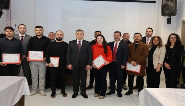 Artvin’de 15 kişiye sigarayı bıraktıkları için teşekkür belgesi verildi