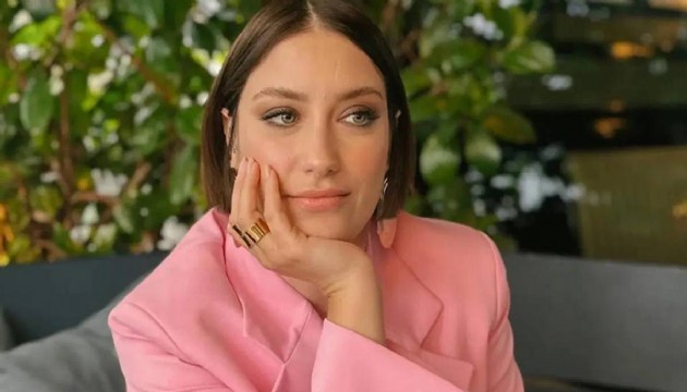 Hazal Kaya'dan ilginç çıkış!