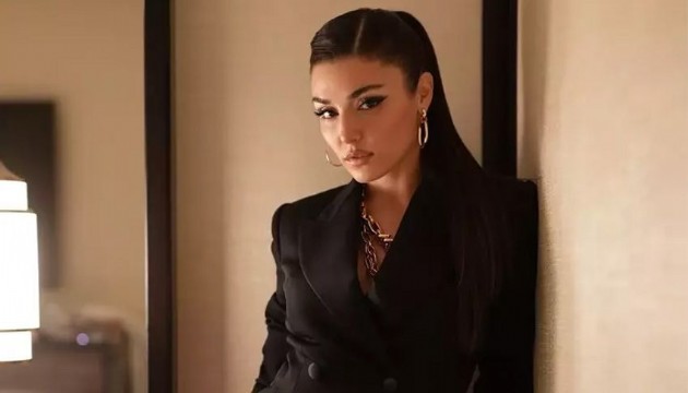 Hande Erçel'den olay sözler!