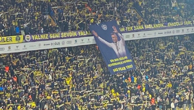 Taraftardan Sadettin Saran'a destek