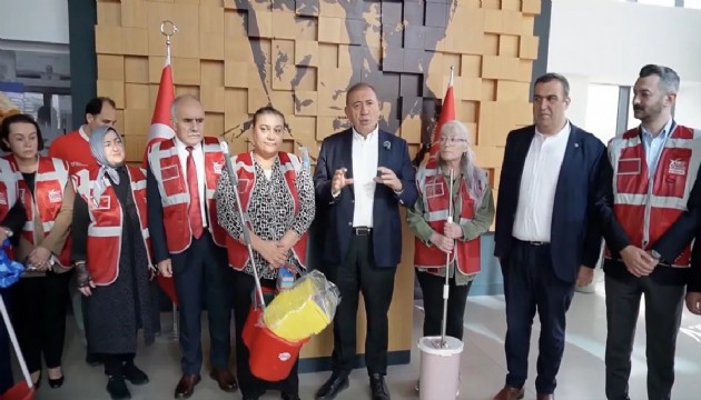 CHP'de 'dışkı' temizliği: Kampanya başlattı