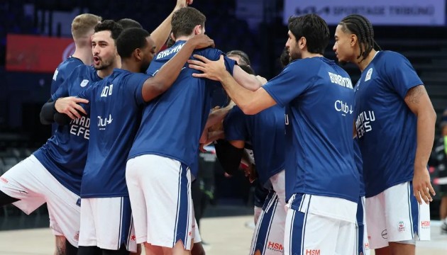 Anadolu Efes'ten flaş Euroleague kararı