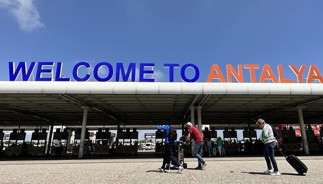 Antalya Havalimanı rekor kırdı