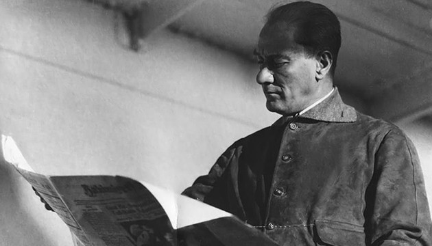 Üç büyüklerden Atatürk paylaşımı