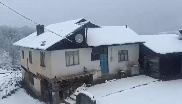 Sivas'ta kar yağdı!