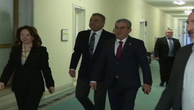 CHP'den siyasi partilere ziyaret