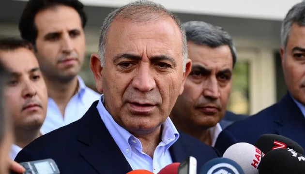 Gürsel Tekin: Hiçbir yolsuzu savunmadık