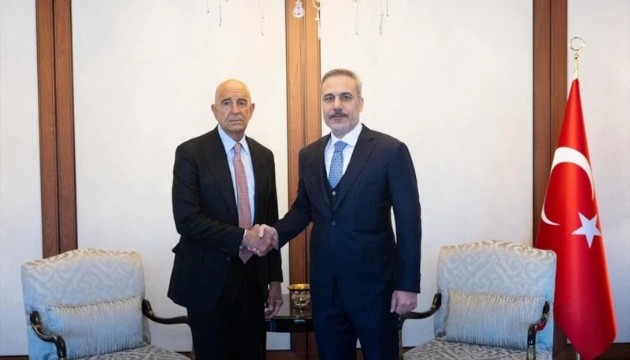 Bakan Fidan Tom Barrack'ı kabul etti