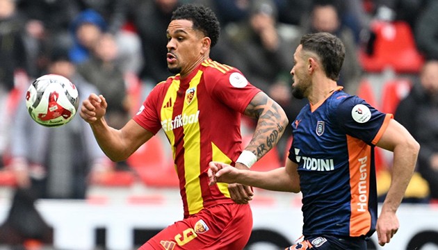 Başakşehir 3 puanı aldı