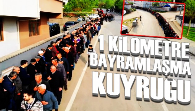 Bayramlaşma kuyruğu 1 kilometreyi buldu