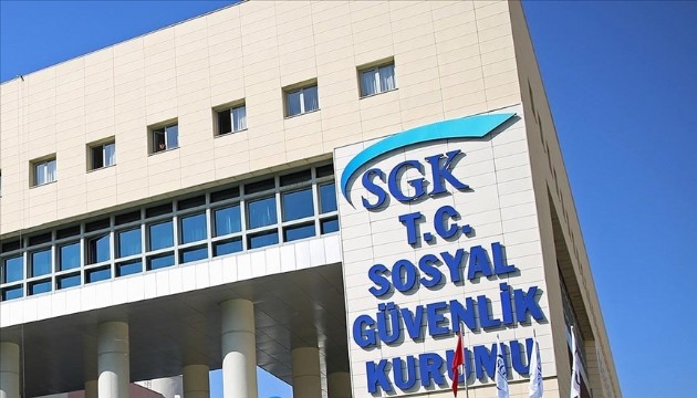 SGK'dan emekli ve çalışanlara uyarı