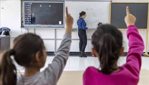 15 bin öğretmenin ataması yapıldı