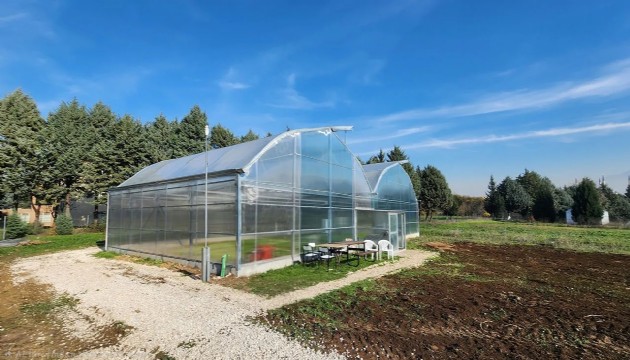 Güneş enerjili sera projesi başladı