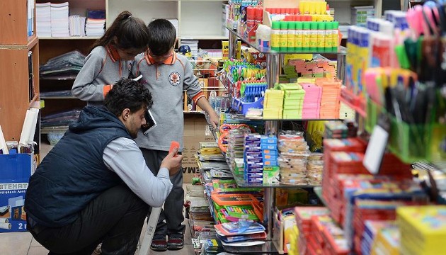 Veliler alışverişte: Sektör hareketlendi