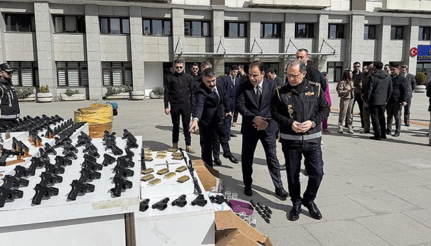 İstanbul'da operasyon: 49 şüpheli tutuklandı