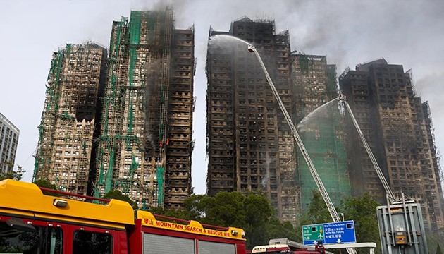 Hong Kong'da yangın faciası