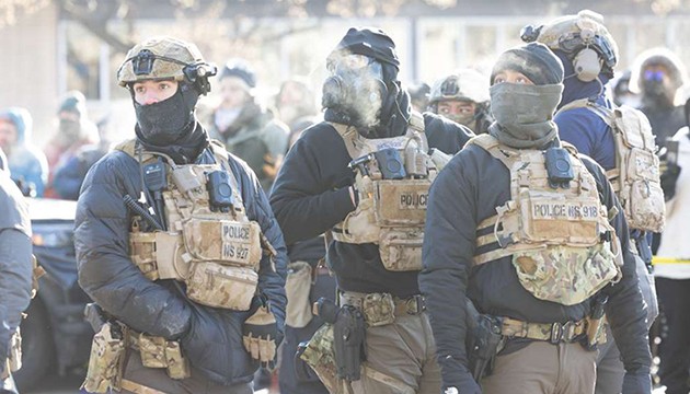 ICE Polisi bir kişiyi daha vurdu