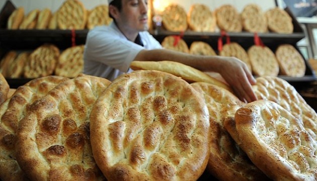 Uzmanından uyarı: Ramazan pidesini bu şekilde tüketmek daha sağlıklı