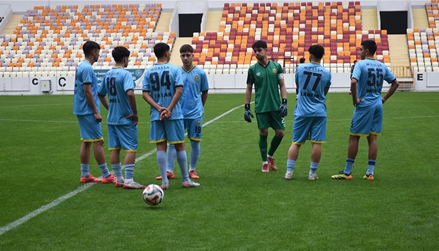 Malatya'da oyuncu yetersizliği!