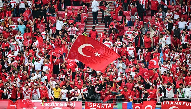 Milli maç biletleri satışta