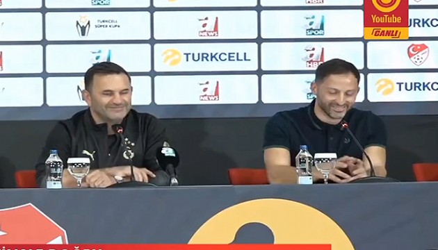 Okan Buruk ve Tedesco'dan ortak basın toplantısı: Samimi görüntüler dikkat çekti