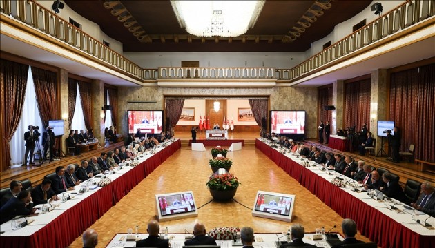 Komisyon İrlanda'ya gidiyor