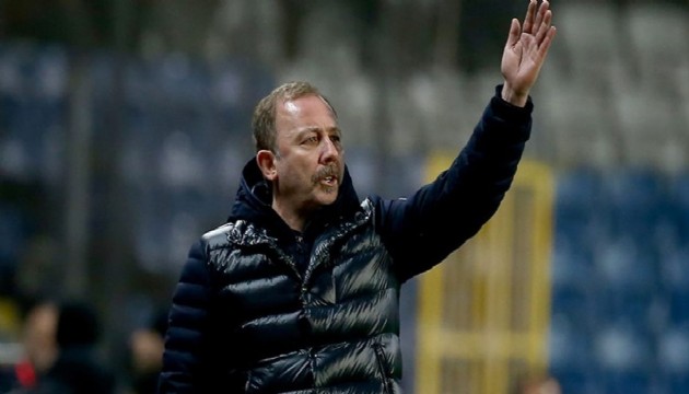 Sergen Yalçın'dan sert tepki