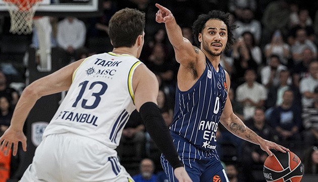 Shane Larkin'den kötü haber