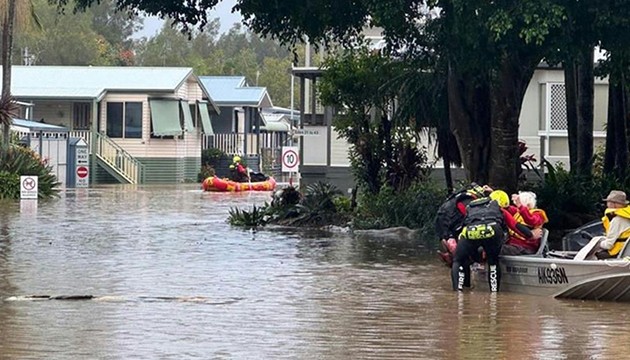 Binlerce ev elektriksiz kaldı