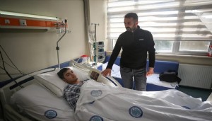 Mantar yiyen çocuğu babası kurtardı