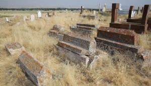 Tarihi mezarlık turizme kazandırılıyor