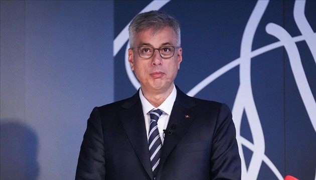 Bakan Memişoğlu'ndan eczacılar için yapılan düzenlemeye ilişkin paylaşım