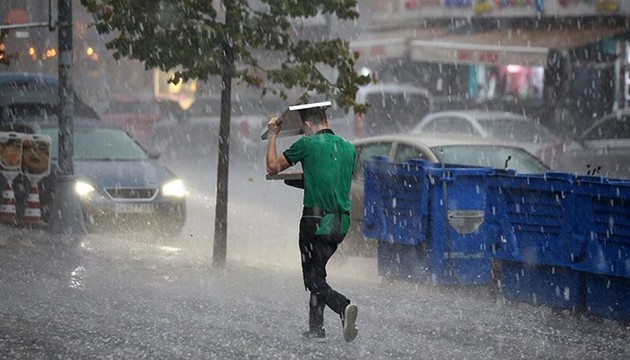 İstanbul için soğuk ve yağışlı hava uyarısı