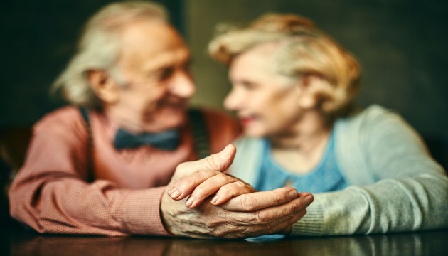 Uzmanı açıkladı: 50 yaşın üstündeki insanların uyması gereken tek yeni yıl kuralı...