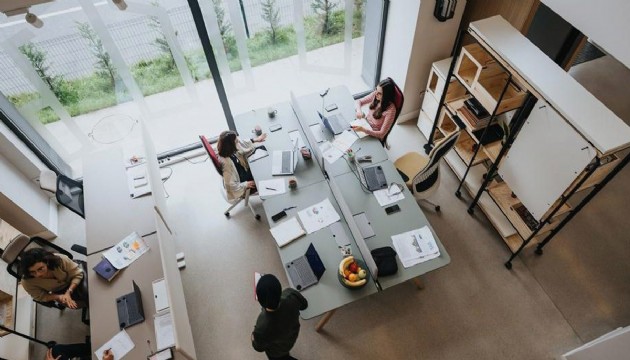 Uzmandan uyarı: Ofis tozları solunum sağlığını tehdit ediyor