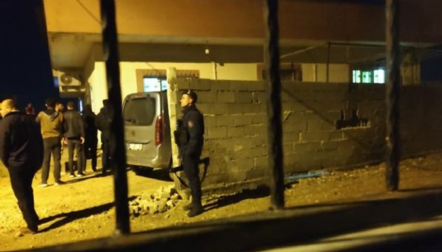 3 çocuk annesi evinde ölü bulundu