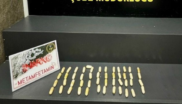 İzmir'de midesinden 50 kapsül uyuşturucu çıktı!
