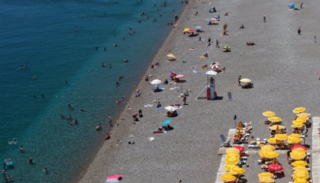 Antalya'da sıcaklık 44 dereceyi buldu