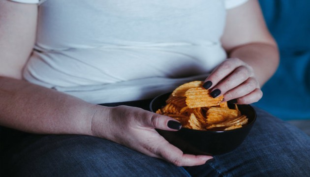 Günlük cips tüketimine dikkat: Demans riski uyarısı!