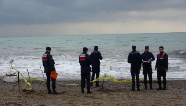 Çanakkale'de sahilde ceset bulundu