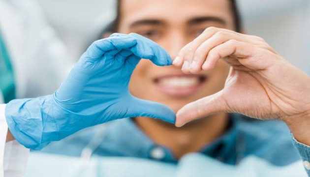 Uzmanı açıkladı: Diş eti hastalıkları kalp sağlığını tehdit ediyor