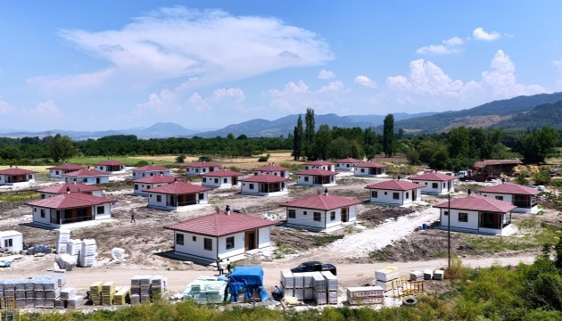Sındırgı afet konutları tamamlanıyor