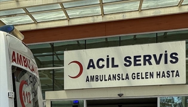 Gıda zehirlenmesi: 13 kişi hastanelik oldu