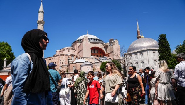 Ayasofya'yı 30 milyondan fazla kişi ziyaret etti