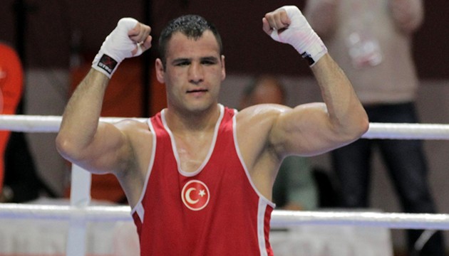 Milli boksörden acı haber
