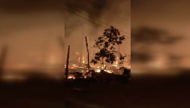 Antalya'da bungalov ev yangını