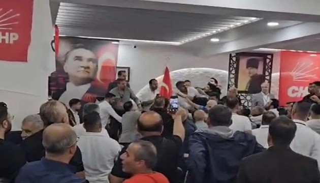 CHP ilçe kongresinde kavga