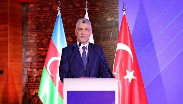 Bakan Bolat mevkidaşıyla görüştü