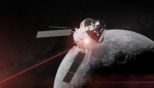 Astronotlar Ay yüzeyinden yayın yapacak