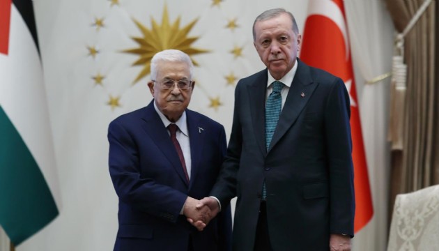 Erdoğan, Filistin Devlet Başkanı Abbas ile görüştü
